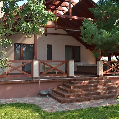 Modos Falusi Szallashely Guest house